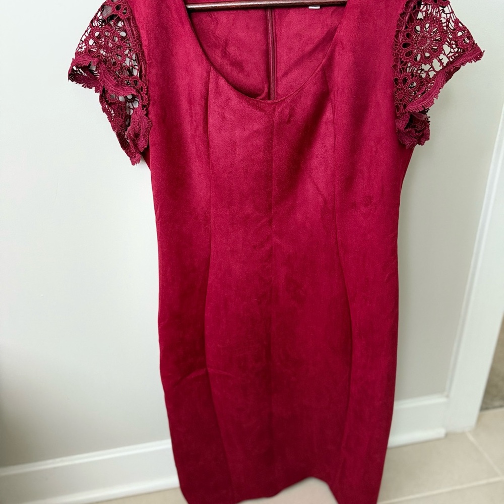 Deep Red Faux Suede Lace Sleeve Dress NWOT size 10 - Picture 4 of 6